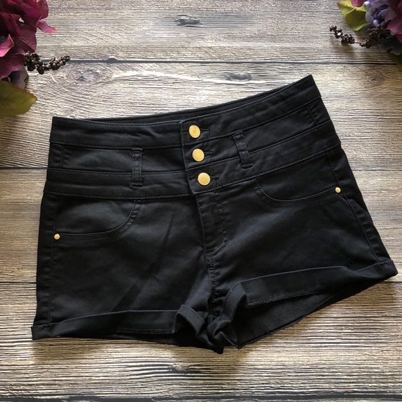 high waisted 3 button shorts